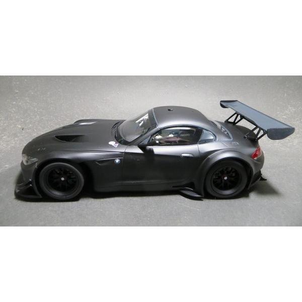 ミニチャンプス1/18 BMW Z4 GT3 2012 ストリートバージョン