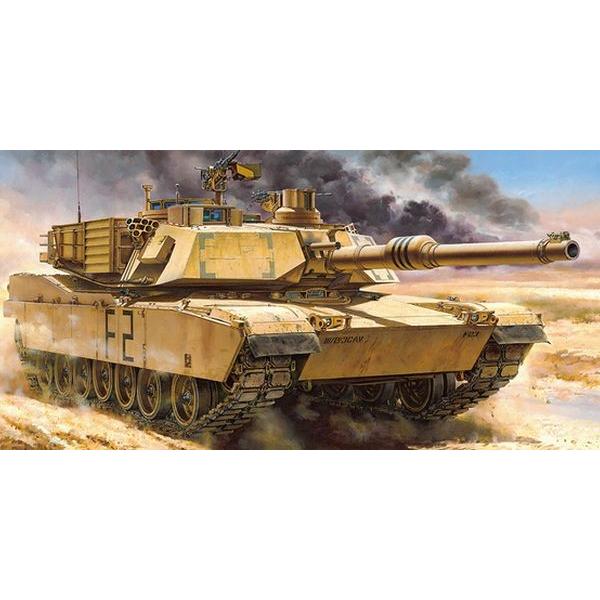 タミヤ1/16 エイブラムス戦車アメリカ M1A2 ディスプレイモデル