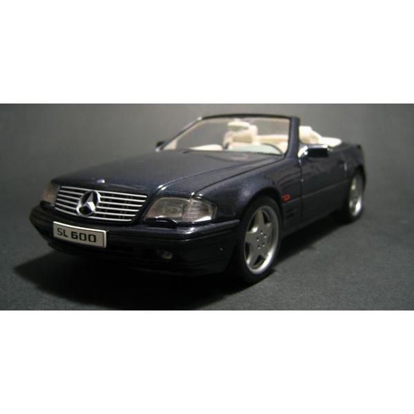 □オートアート（AUTOart）□1/18メルセデスベンツ SL600 1997
