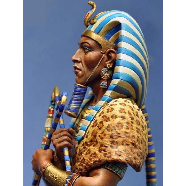 古代エジプト第18王朝の王（ファラオ） アメンホテプ4世