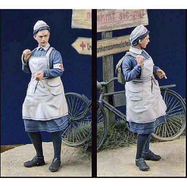 ドイツ赤十字（DRK） 看護婦 1939-45年 German DRK Nurse 1939-45 1/35