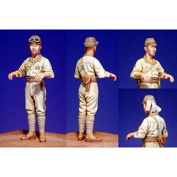 日本陸軍戦車兵NO.1（防暑襦袢） Japanese Army Tank crew No.1 1/35