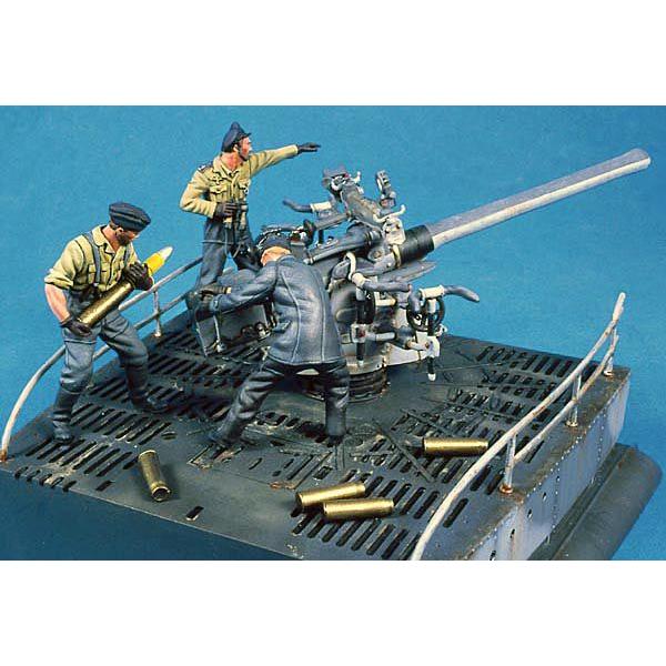 ドイツ海軍 Uボート VII C 主砲と乗員（3体入） Type VII C U-Boat