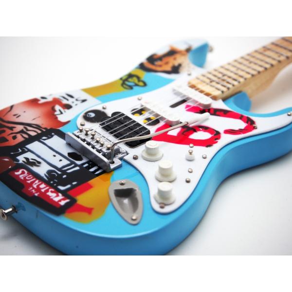 Musical Story 1/4 ミニチュア ギター Green Day ビリー ジョー Blue 贈り物 観賞 置物 飾る 装飾品 美術 オブジェ  木製 ハンドメイド /【Buyee】 Buyee - Japanese Proxy Service | Buy from Japan!