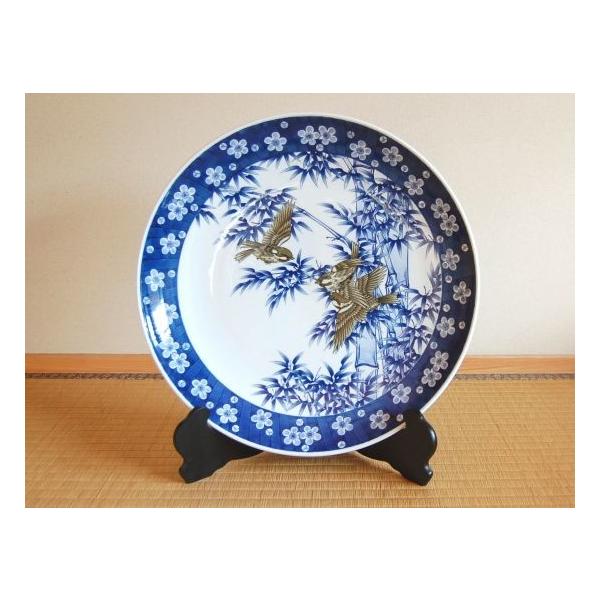 【特大45cm】有田焼 染付 竹に雀文 大皿 尺五皿 飾皿 縁起物 伝統工芸 飾り皿 有田焼 竹雀 尺5寸 45cm 皿立て スタンド付 木箱入り /【Buyee