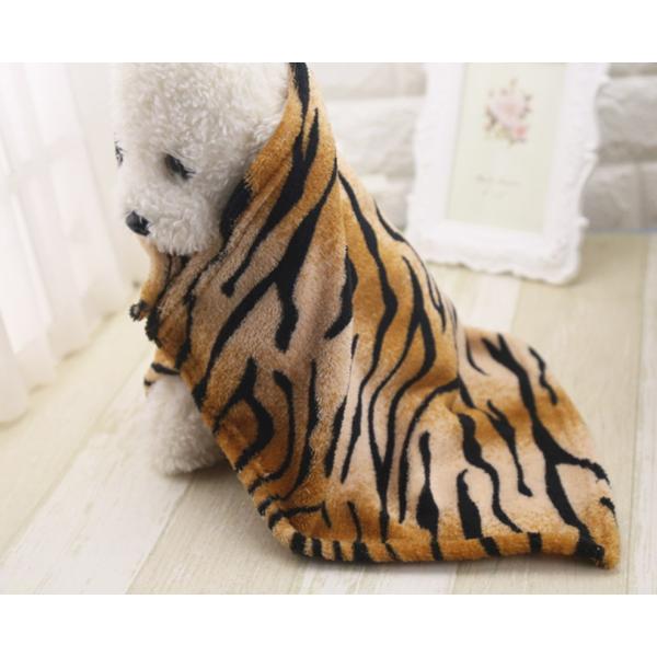 新品♥海外からやってきた物♥猫のタペストリー　ブランケット　ベッドカバー 新品♥海外からやってきた物♥猫のタペストリー ブランケット