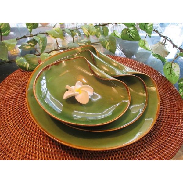 新品】在庫限り ジェンガラ フランジパニ 小皿 ケーキ皿 新品】在庫