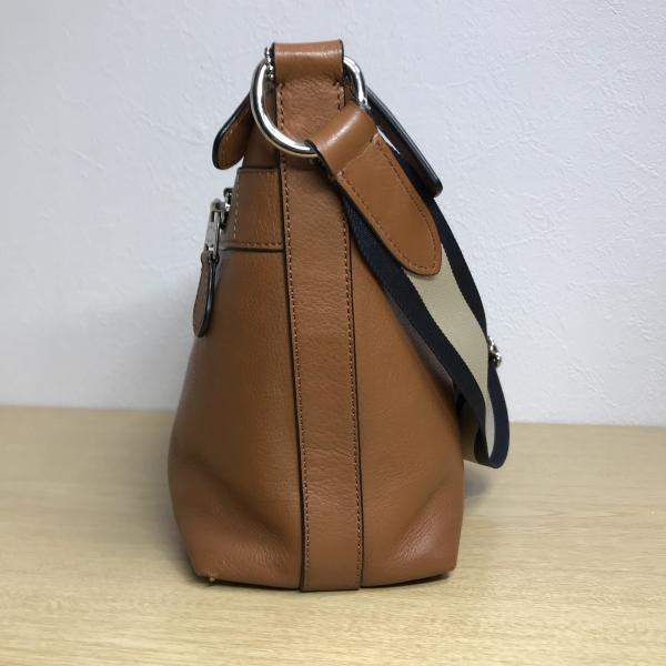 良品 COACH ／ コーチ ポーチ イン スムーズ レザー