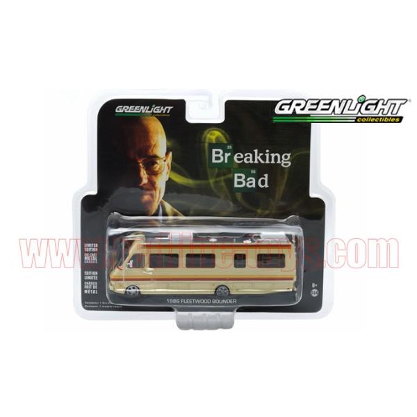 グリーンライト　ブレイキングバッド　ミニカー Amazon.co.jp: グリーンライト 2013 International Durastar