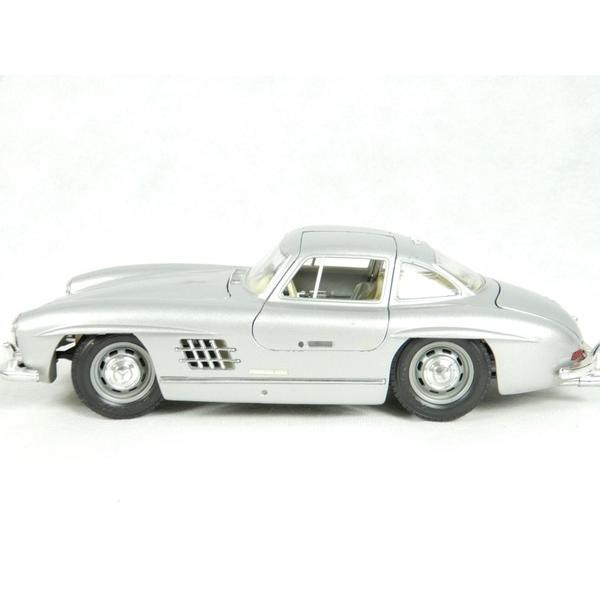 中古】 中古 burago ブラーゴ メルセデスベンツ 300SL ガルウィング