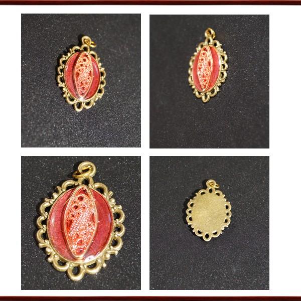 ステンドグラスメダイ ペンダントTOP col.Red ペンダント ネックレス 