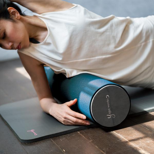 Yogaworks ヨガ・ピラティス フォームローラー ヨガワークス ピラティス ローラー グリッポン yogaworks