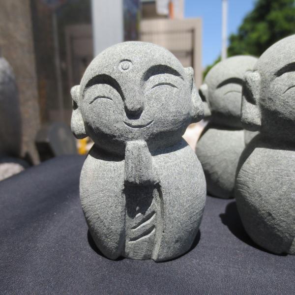 お地蔵様・地蔵菩薩・置き物・庭石・インテリア・縁起物 小さい おじぞうさん かわいい 癒しの お地蔵さん GZ034 置物