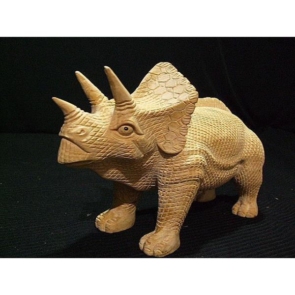トリケラトプス】 恐竜木彫り彫刻 全長35cm /【Buyee】