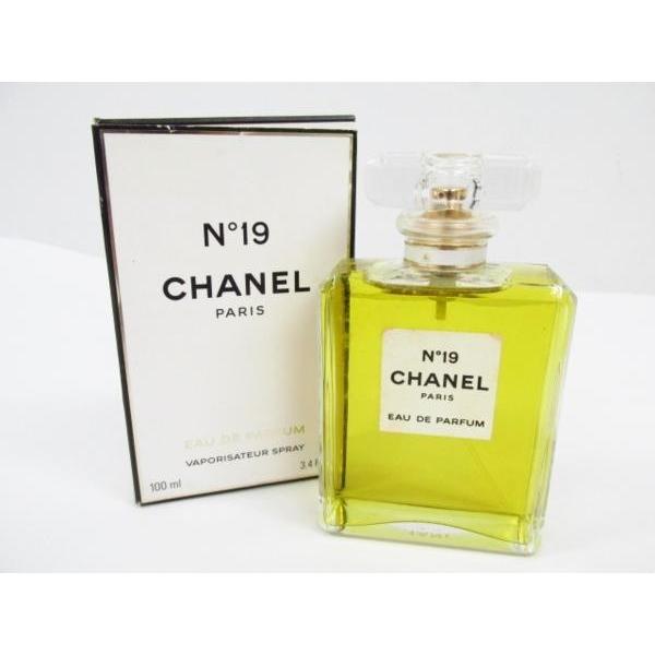 香水/フレグランス》CHANEL シャネルNo.19 EDP 香水箱付き【中古