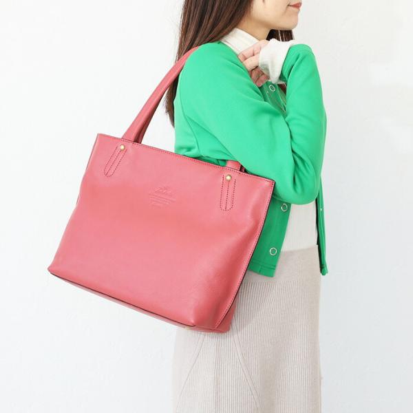 最大P55％ ノベルティ付 ダコタ トートバッグ キューブ 日本製 Dakota