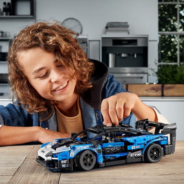 レゴ LEGO テクニック 42123 マクラーレン セナ GTR(TM)【送料無料