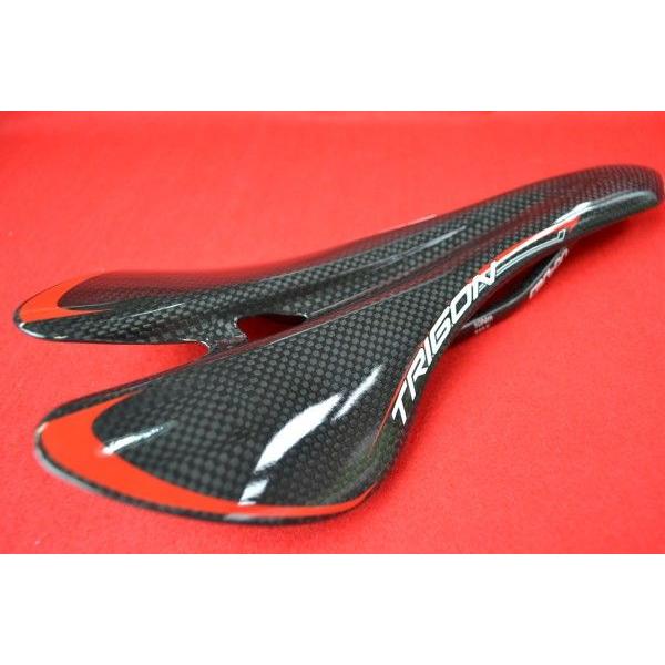 TRIGON（トライゴン）☆VCS05☆ブラック☆溝あり☆最新フルカーボン