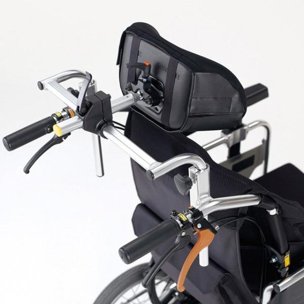 20.9kg 車椅子(車いす) 介助用 リクライニング型/ティルト型｜【台数