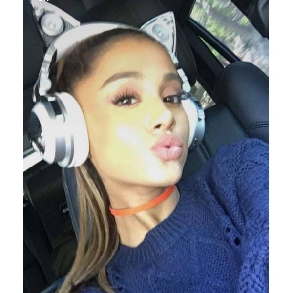 アリアナ・グランデ 着用 海外限定 ワイヤレス 猫耳 ヘッドフォン ブルートゥース プレゼント にも / Bluetooth Ariana  Grande ヘッドホン /【Buyee】