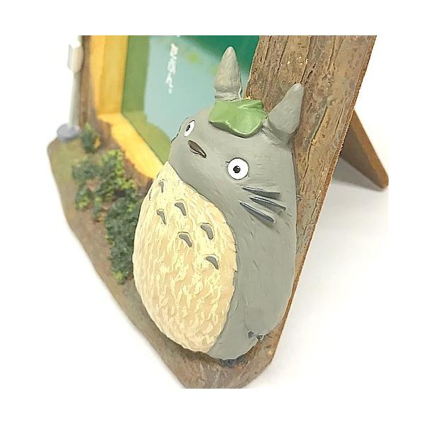 ジブリ　ポスターフォトフレーム となりのトトロ Amazon.co.jp: となりのトトロ 四季フォトフレーム 秋のどんぐり